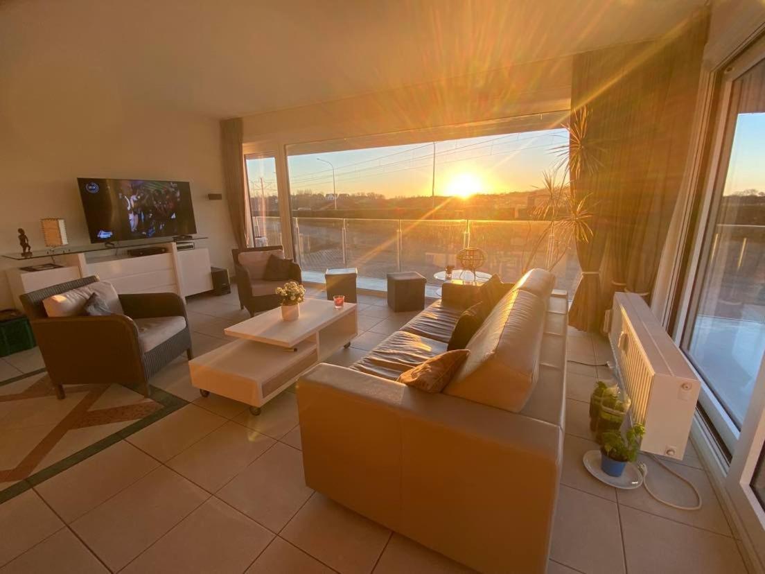 Sunnyside-Of-Thesea - With Open View On Nature, Big Terraces All Around - Very Close To Sea, Beach, Stores, Restaurants & Beach Bars Ньивпорт Экстерьер фото